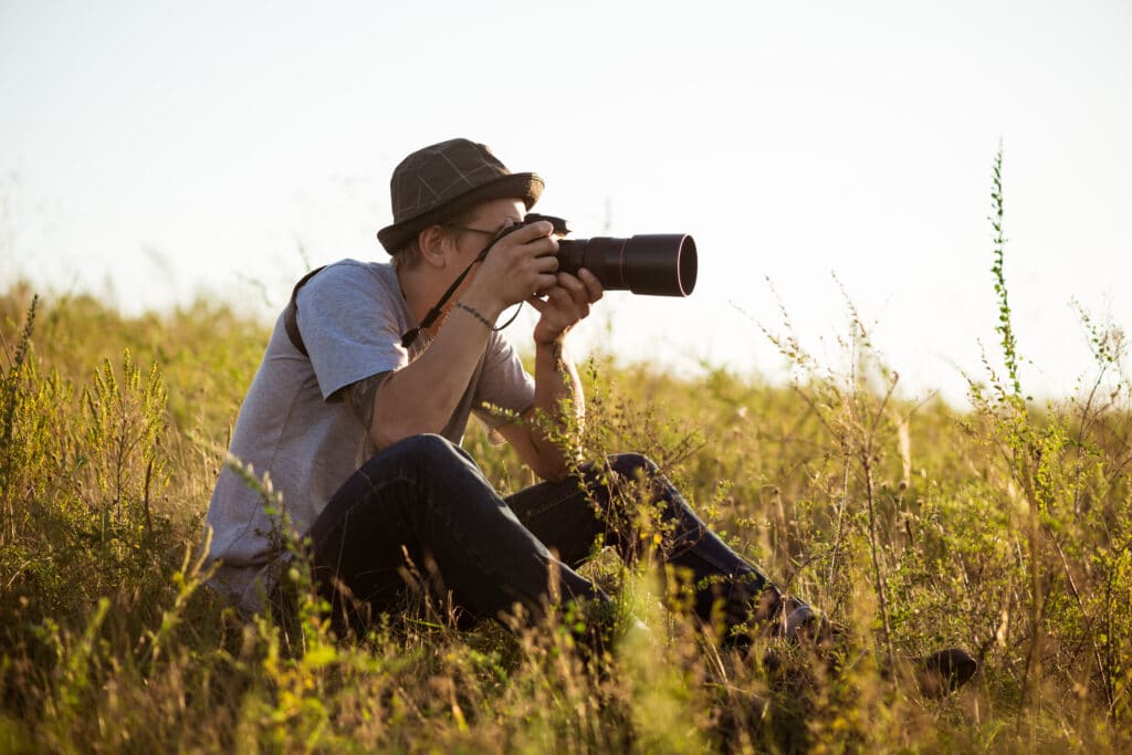 10 Best and high Paying Jobs for 17 year olds- photography